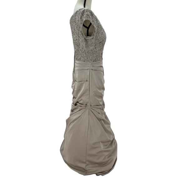 La Femme Short Sleeve Beaded Embroidered Trumpet Gown - Champagne - size 12 - Picture 2 of 10